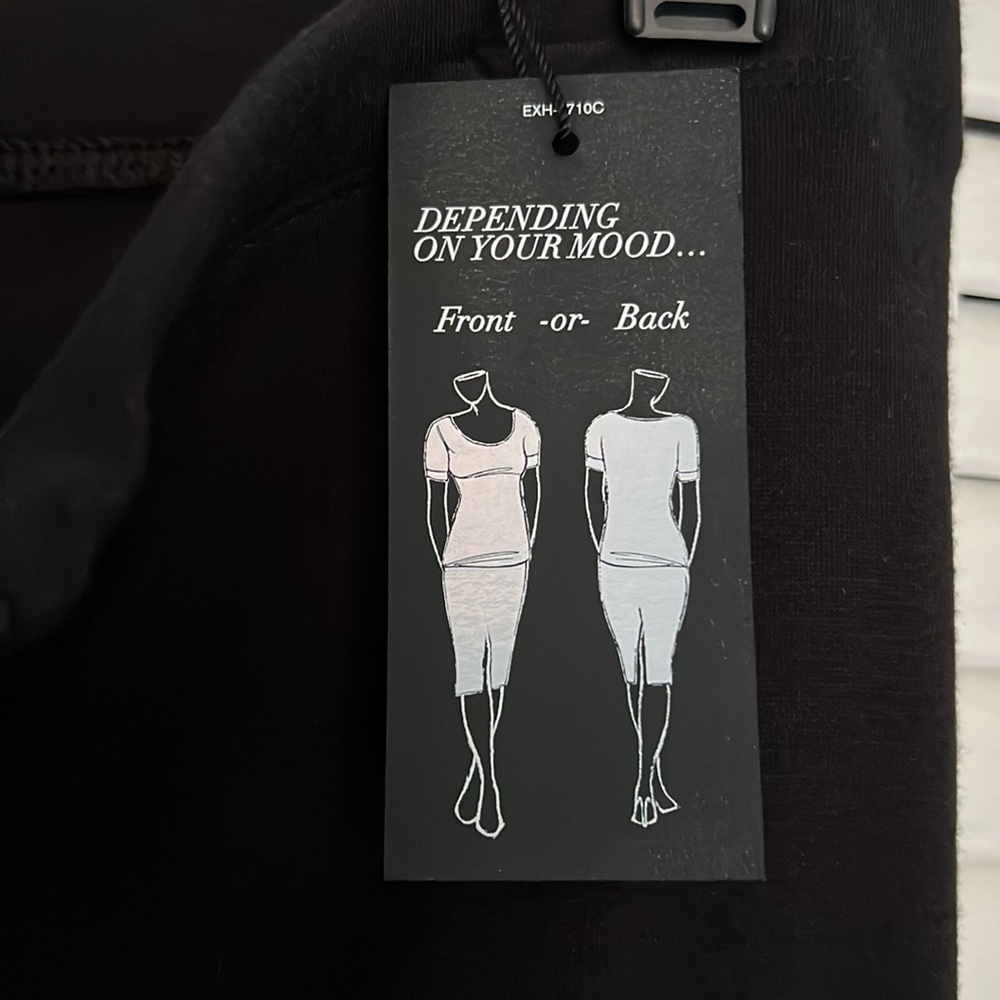 NWT Express body hugging skirt